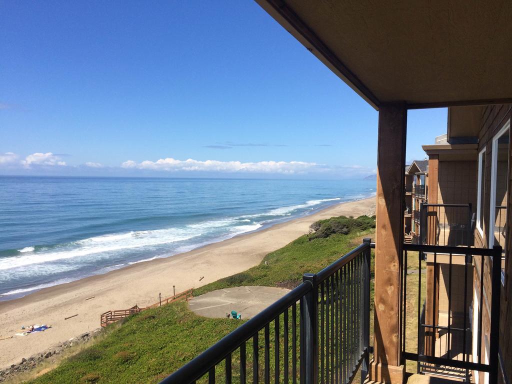 Cavalier Beachfront Condominiums Lincoln Beach Exterior photo